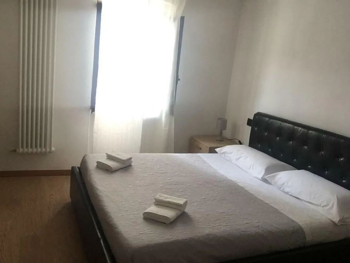 Casa Vacanza Swadararo 阿尔科拉 0*,